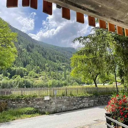 Full X 6 To 4 Km * Villaret