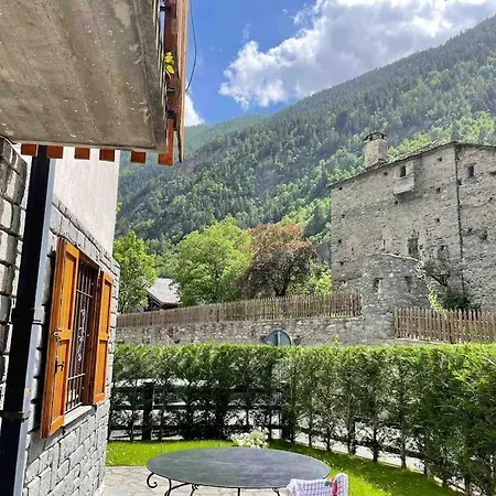 Full X 6 To 4 Km Villaret