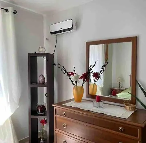 Full X 6 To 4 Km Apartment Villaret